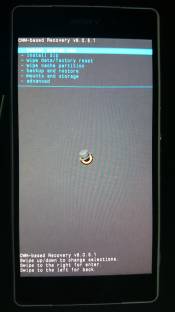 Xperia Z2 booted into recovery