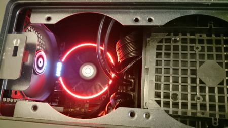 Debian Stretch running with AMD Ryzen 1700